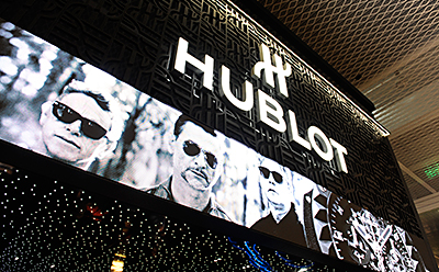 �E�u���iHUBLOT�j