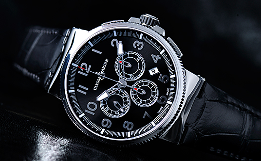 ULYSSE NARDIN(�����X�E�i���_��)