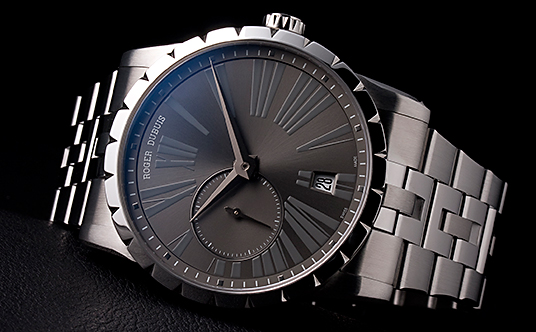 ROGER DUBUIS(���W�F�E�f���u�C)