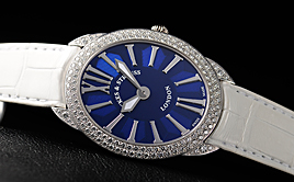 BACKES & STRAUSS(�o�b�N�X���X�g���E�X)