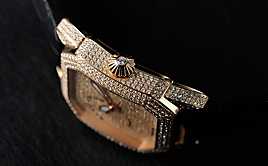 BACKES & STRAUSS(�o�b�N�X���X�g���E�X)