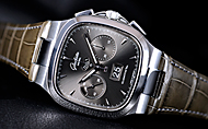 GLASH&Uuml;TTE ORIGINAL(�O���X�q���b�e�E�I���W�i��) �Z�u���e�B�[�Y�E�N���m�O���t�E�p�m���}�f�C�g�iSeventies Chronograph Panorama Date�j