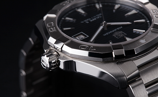 TAG Heuer(�^�O�E�z�C���[)